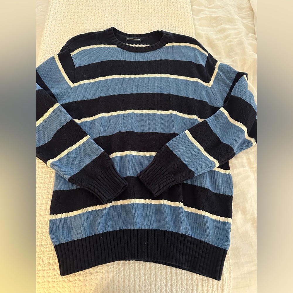 brandy melville sweater